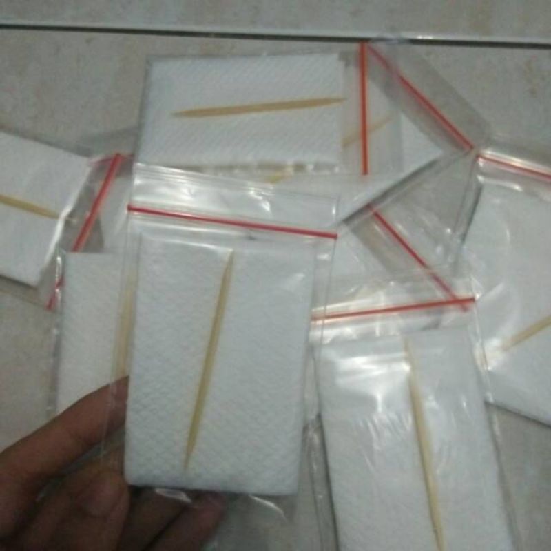 Souvenir pernikahan tusuk gigi dan tissue makan