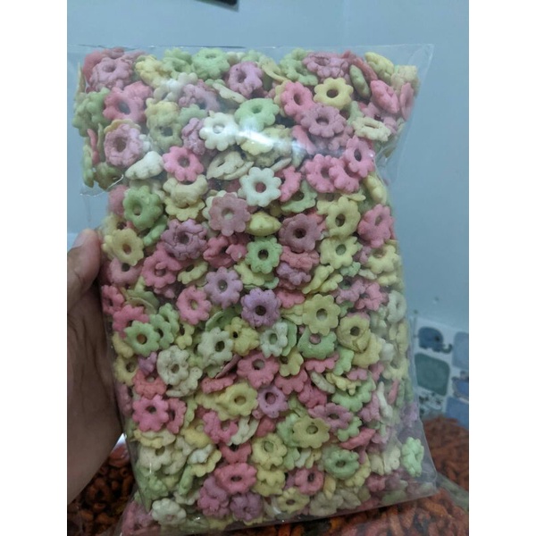

snack sakura ajisan gurih