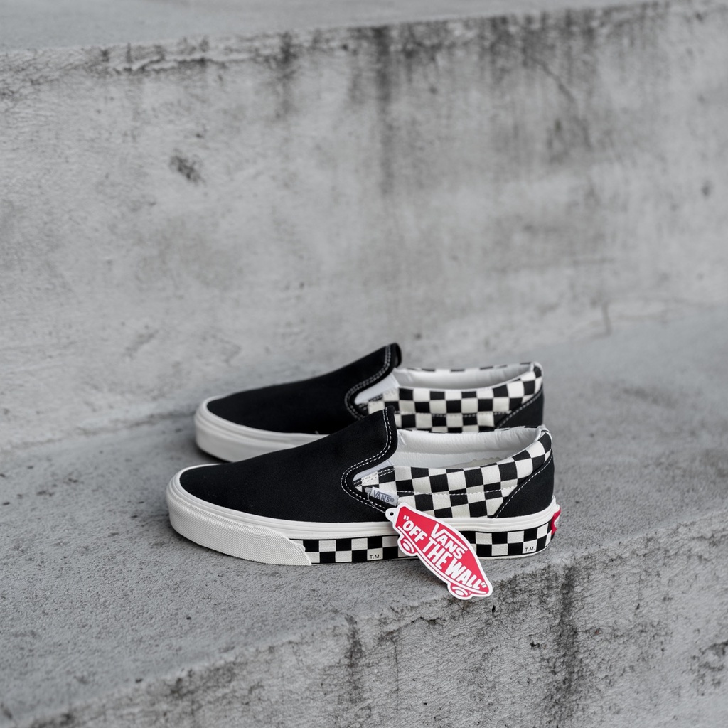 VANS SLIP ON SIDEWALL CHECKERBOARD