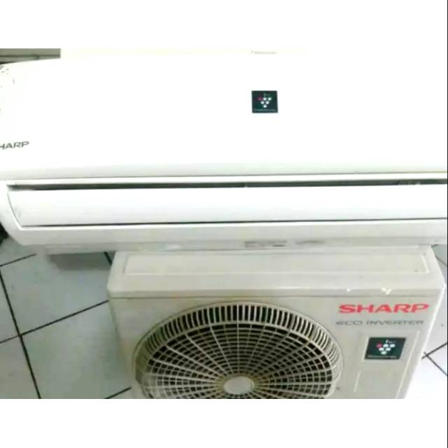 Ac bekas pemakaian  1/2pk unit inverter sharp thailand