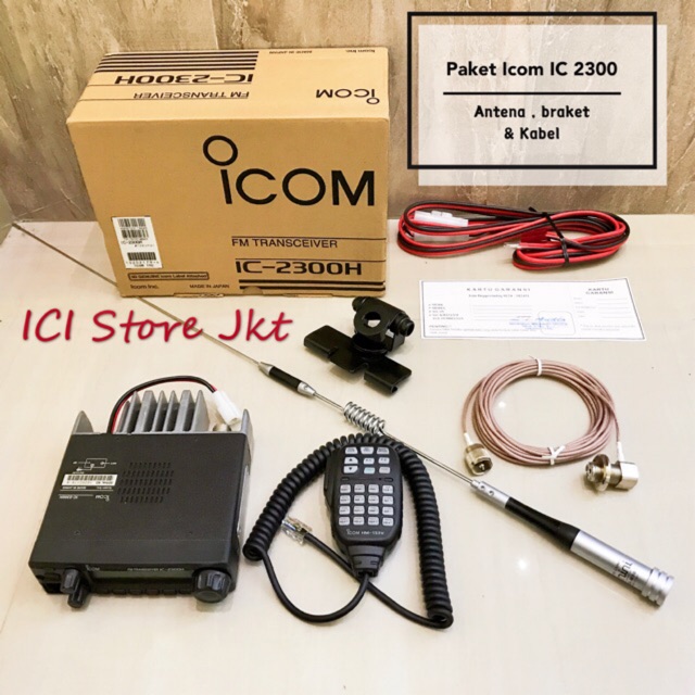 Paket Radio Rig Icom dengan antena, kabel dan braket