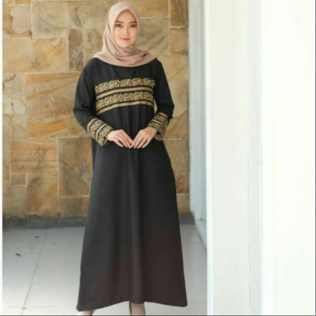 Anisa abaya