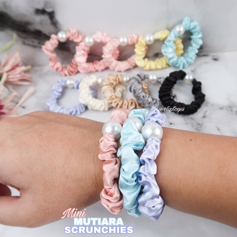 IKAT RAMBUT SCRUNCHIE MUTIARA KOREA PREMIUM TAHAN LAMA TERMURAH BEST SELLER