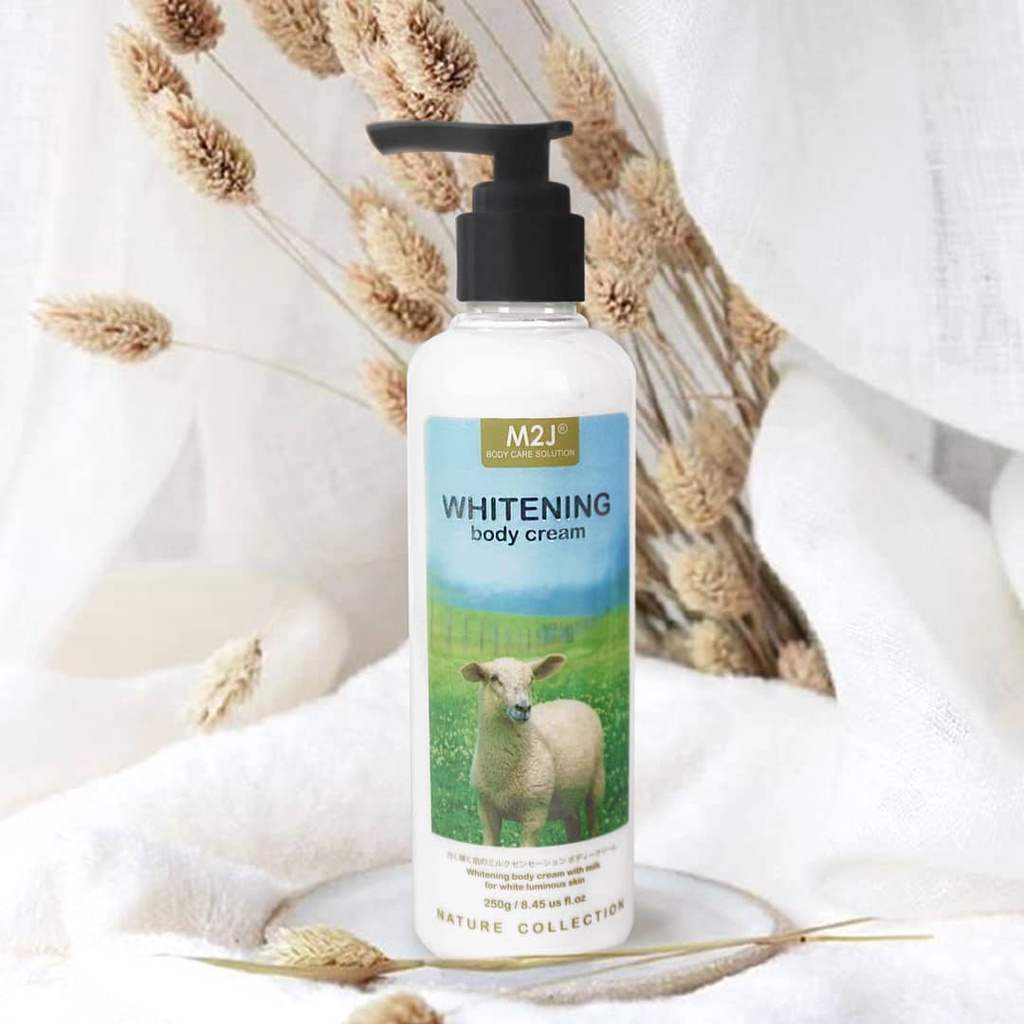 M2J Whitening Body Cream with Milk 250ml Lotion Handbody M2J Body Lotion Pemutih / Mencerahkan / Mel