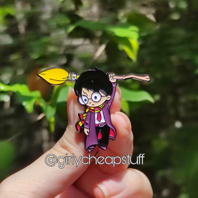Pin Enamel Harry Potter Broom Hard Brooch Bros