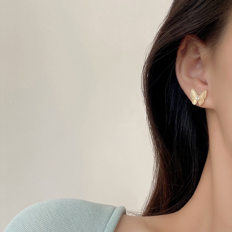 Shuling S925 silver needle Korean version Asymmetric Earrings Micro-inlaid Opal Stud Earrings