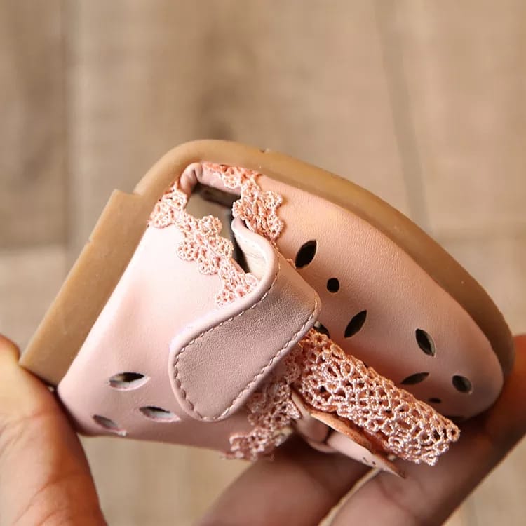 Sepatu Kulit Renda Anak Flat Shoes Ribbon