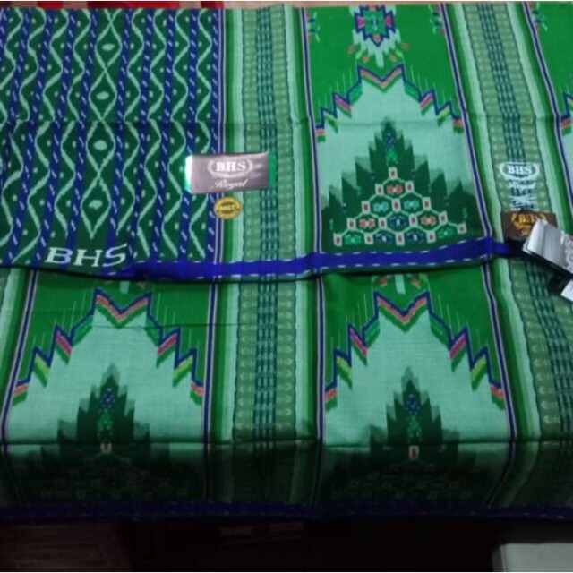 Sarung BHS MESRES + SUTRA MGT