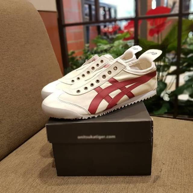 ONITSUKA TIGER MEXICO 66 SLIP ON WHITE MAROON