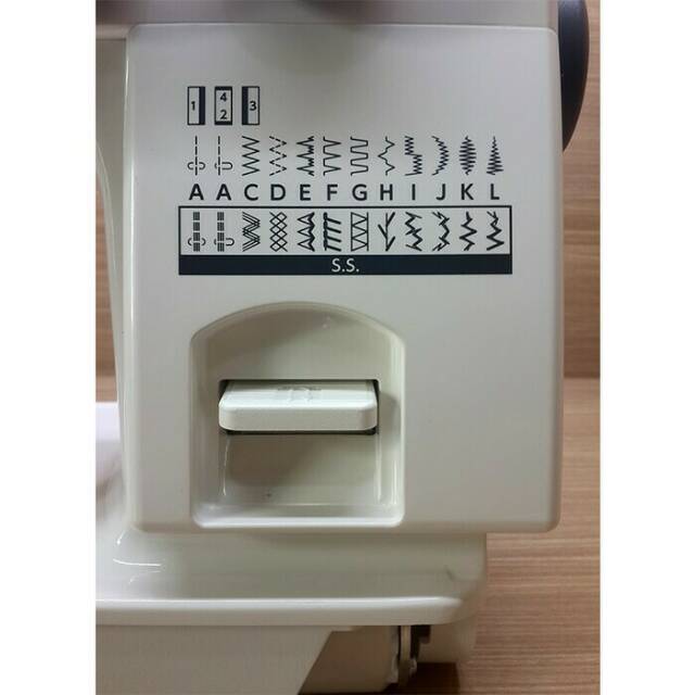 JANOME LR 1122EX - Mesin Jahit Janome LR 1122 EX - Body Besi