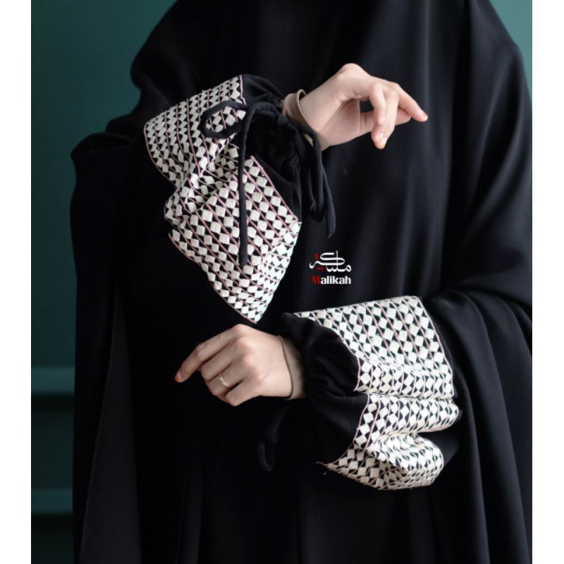 Gamis Yasmeen Malikah