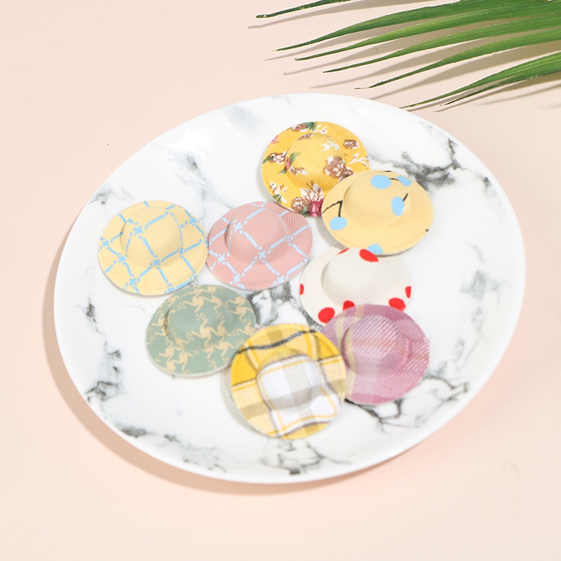 1pc Miniatur Topi Matahari Motif Bunga Kartun Skala 1: 12 Untuk Rumah Boneka