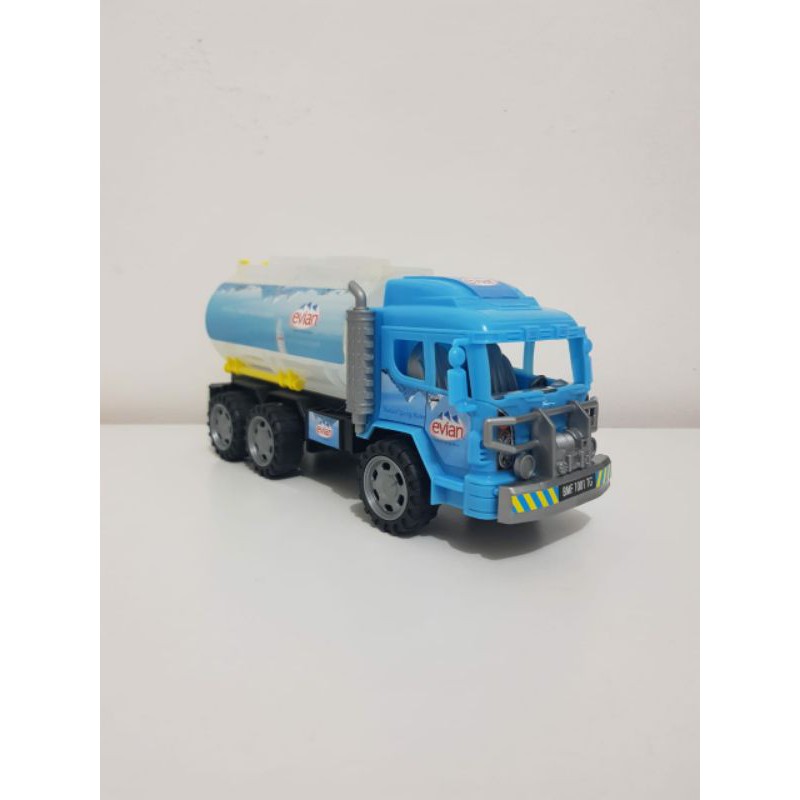 Mainan mobil mobilan Truk tangki air - mainan truck  tanki