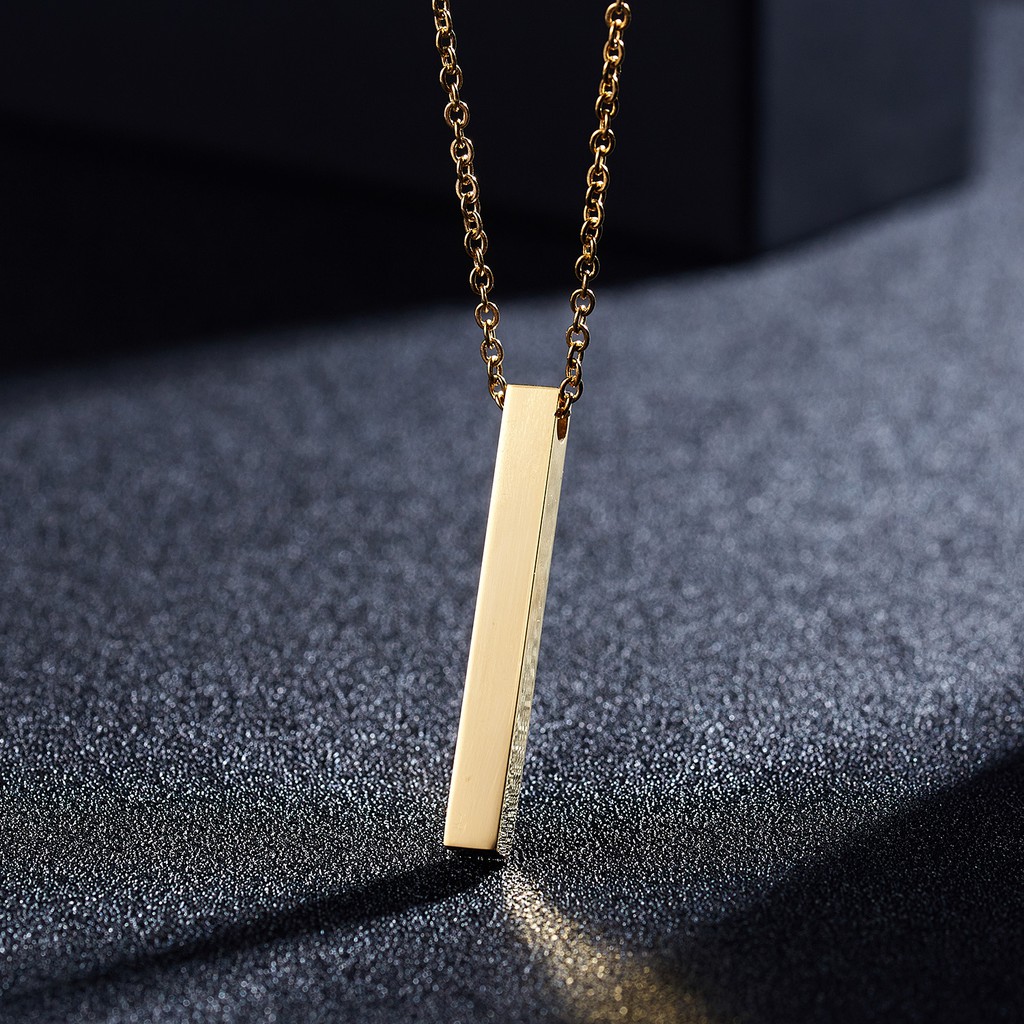 Kalung baja tanpa beku laki-laki dan perempuan Nama ulang tahun gratis Memotong kalung pacar Anda 'kalung perhiasan