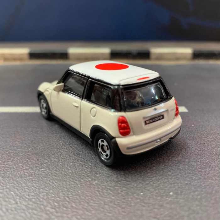 Tomica Mini Cooper Selection - Japan 16 - Base Besi - Made in China