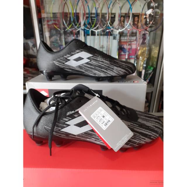 Sepatu futsal lotto solista 700 III FG