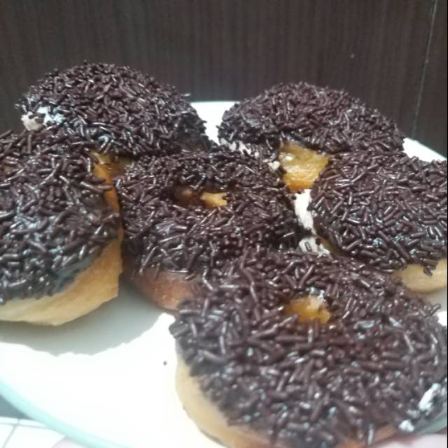 

Donat Isi