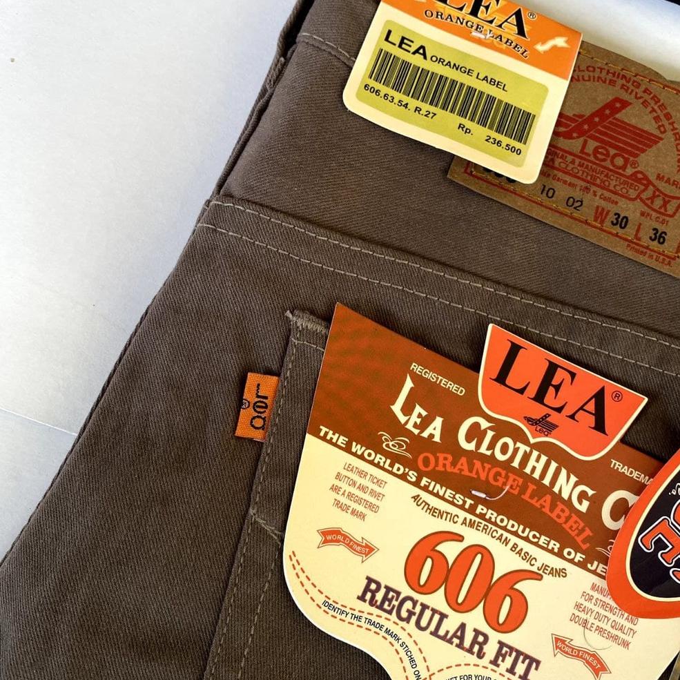 {MU.19My22p} Celana Kanvas Panjang Pria Lea 606 Original Model Standar Reguler - Celana Kain Pria