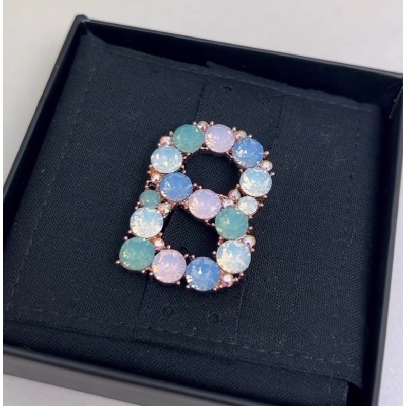 ORLIN BROOCH OPAL MULTICOLOR BUTTONSCARVES