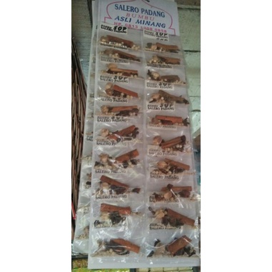 

Bumbu Sop SALERO PADANG Per Lembar Isi 20 Sachet