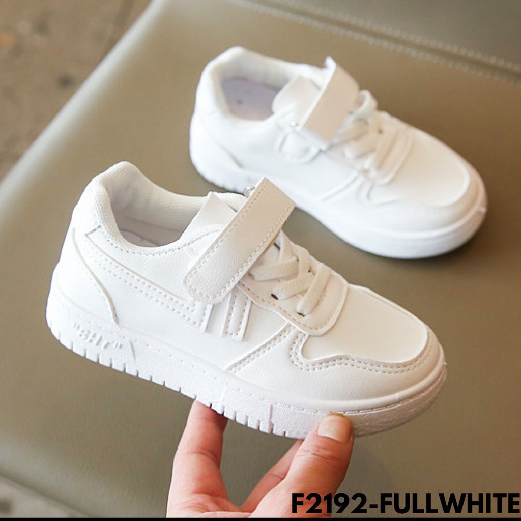 SEPATU SNEAKERS ANAK MINIMALIS PERGI TRAVEL BARENG ORTU BAHAN PU QUALITY IMPORT F2192