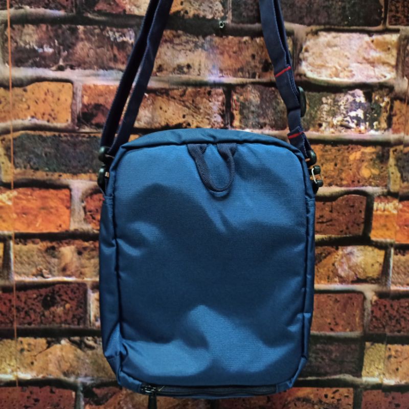 Tas Selempang Rei Subterra (Ori)