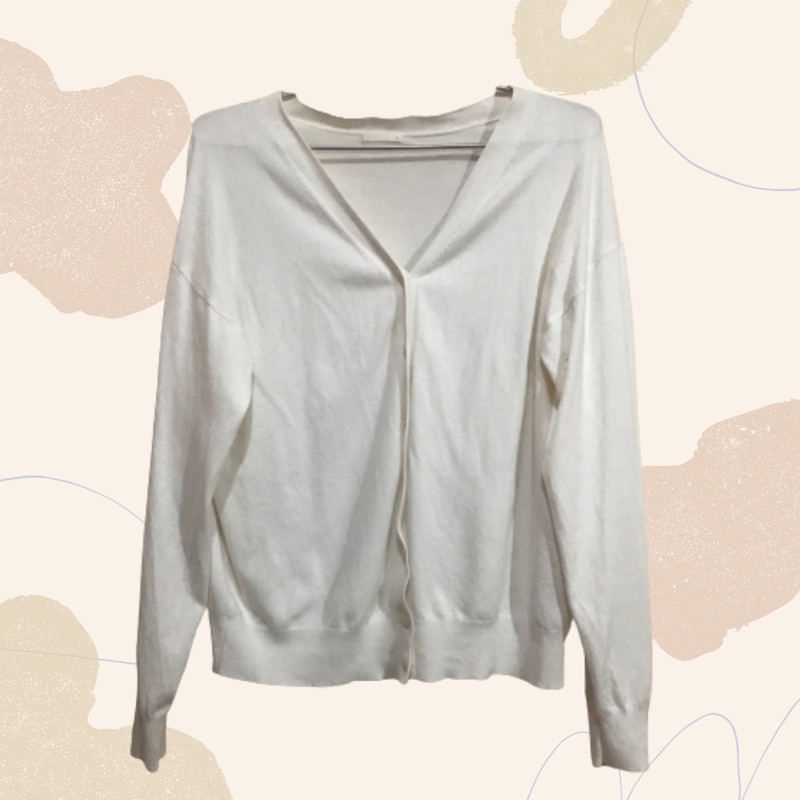 Preloved Cardigan by GU (BISA NEGO)