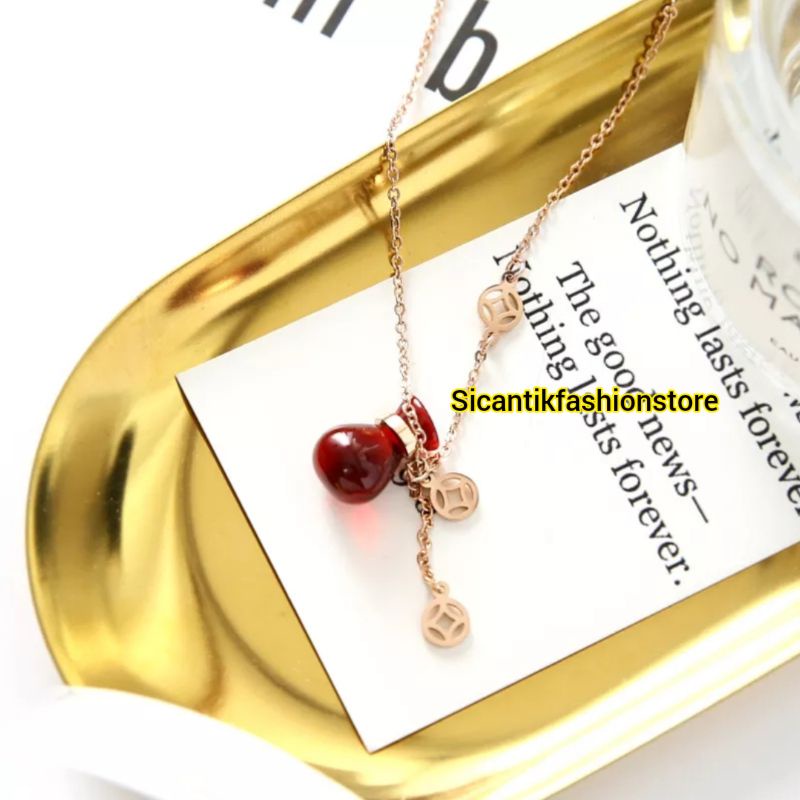 Kalung Titanium Wanita Liontin Batu Merah Delima Fashion Wanita Terlaris Anti Karat Selamanya Kalung Wanita Liontin Batu Merah Delima Kalung Rantai Rose Gold Kalung Rantai Gold Titanium plus Liontin