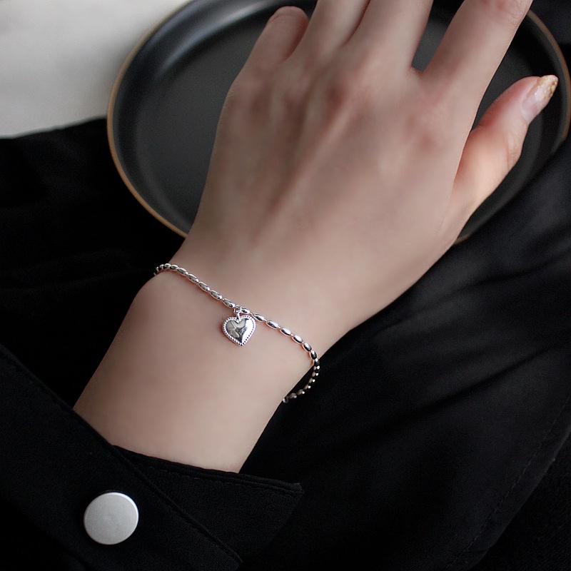 YEEZII Gelang Rantai Choker Liontin Hati Warna Silver Gaya Retro Korea Untuk Wanita