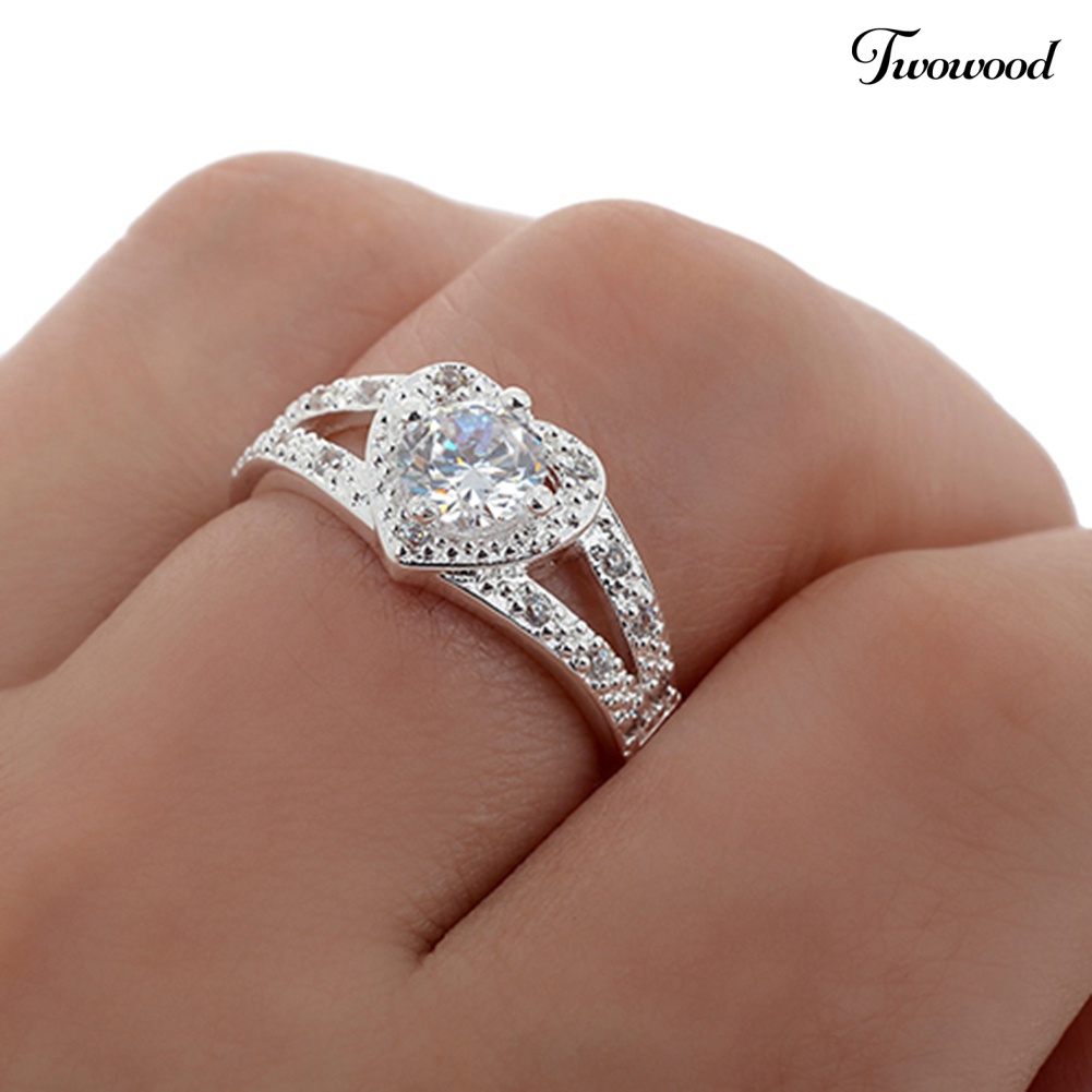 Cincin Sterling Silver 925 Bentuk Hati Aksen Kristal Untuk Wanita