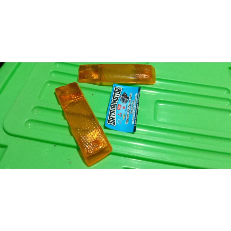 mika sen depan Daihatsu Hijet 1000 s75