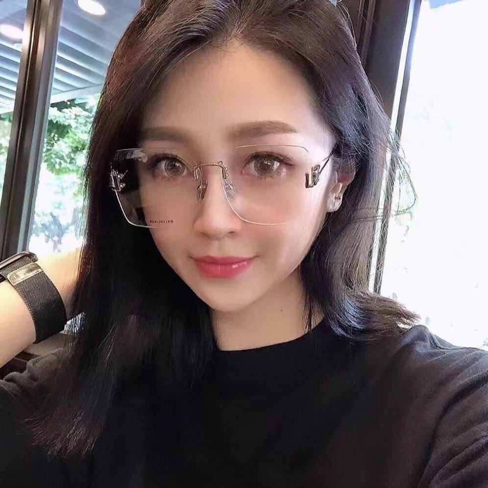 Kacamata Hitam Oversize Rimless Frame Huruf B Untuk Wanita