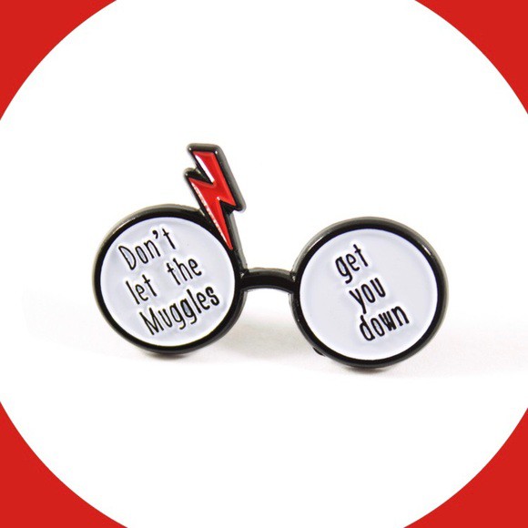 Bros Pin Enamel Desain Kartun Kacamata Harry Potter Untuk Pakaian Wanita