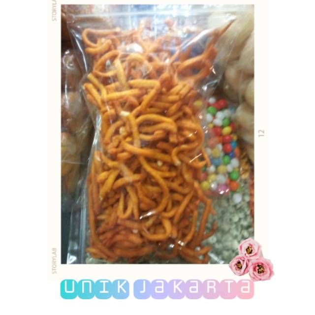 

Cemilan Stik Pedas enak murah meriah