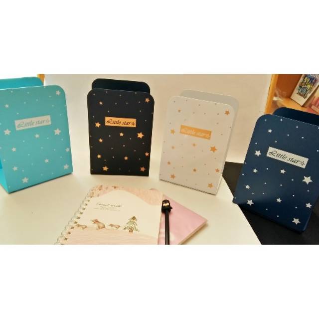 

Pembatas Buku Besi Little Star