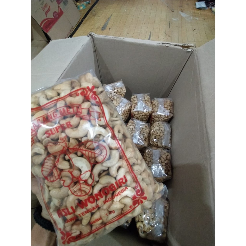 

Kacang Mete WONOIRI Kemasan 1kg