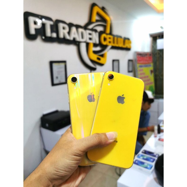 IPHONE XR 64GB GRATE A+ SUPER MULUS TERLARIS TERMURAH CUCI GUDANG PT RADEN CELLULAR