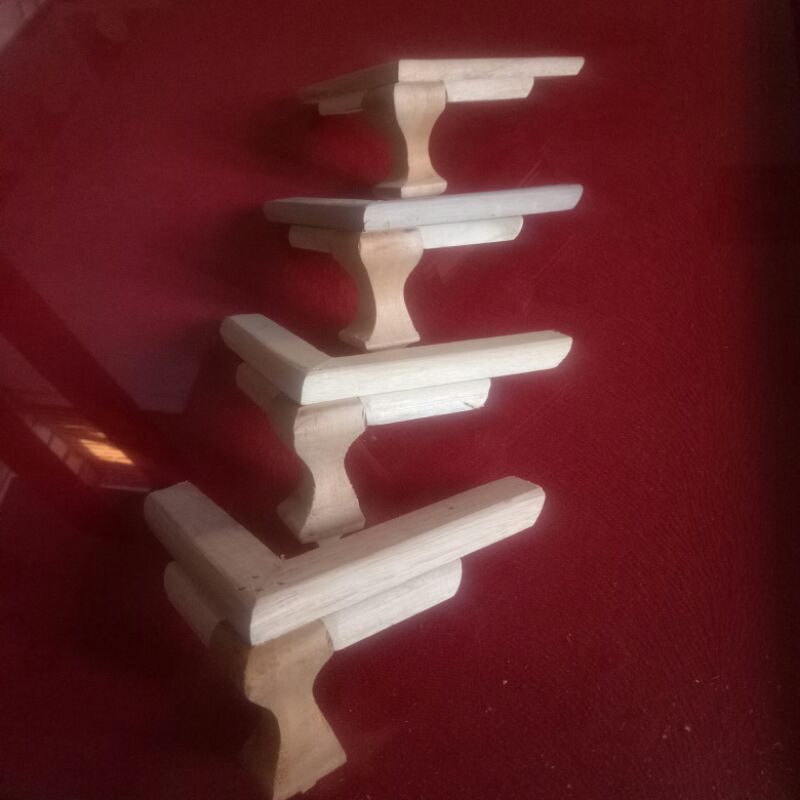 Kaki kidangan sangkar