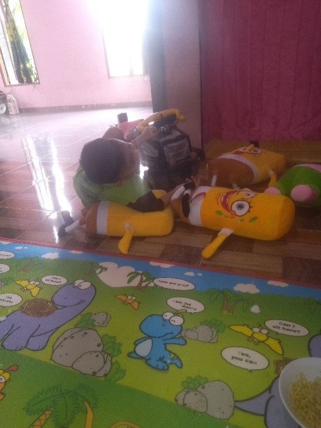 Sepasang Bantal Dan Guling Spongebob