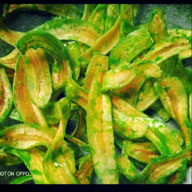 

Keripik pisang pandan