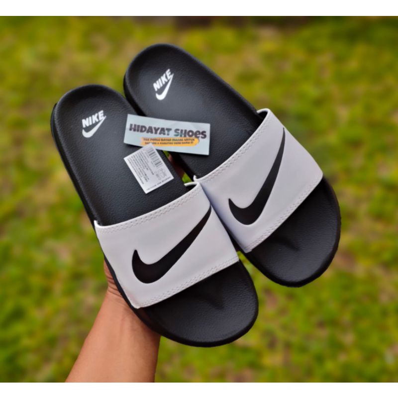 SANDAL SLIDE JORDAN //SANDAL SLOP JORDAN FREE BOX+PAPERBAG//SANDAL SLIDE PRIA JORDAN // SENDAL SLOP PRIA JORDAN-N-White