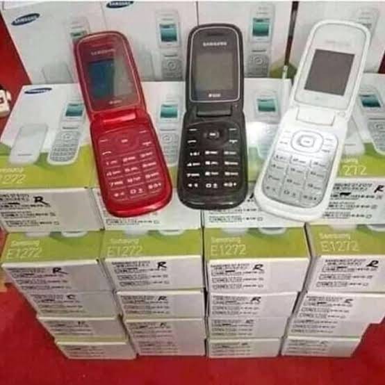 SAMSUNG LIPAT CARAMEL GT E1272 GRADE ORIGINAL