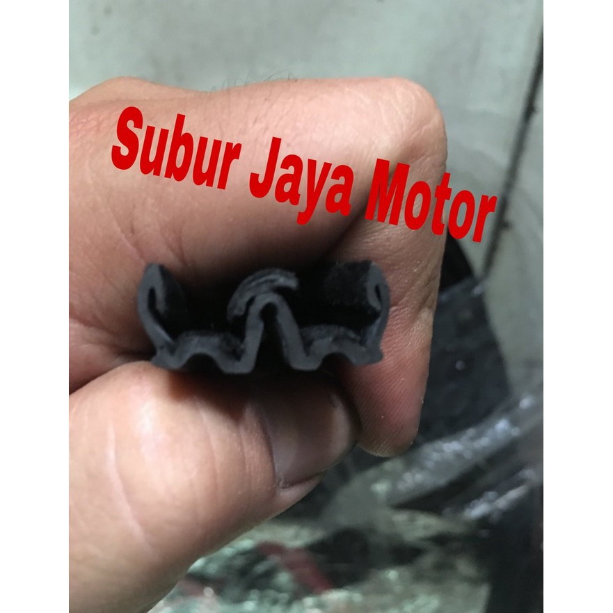 Karet Run Channel - Rel Kaca Geser Double - Kijang Super / Grand