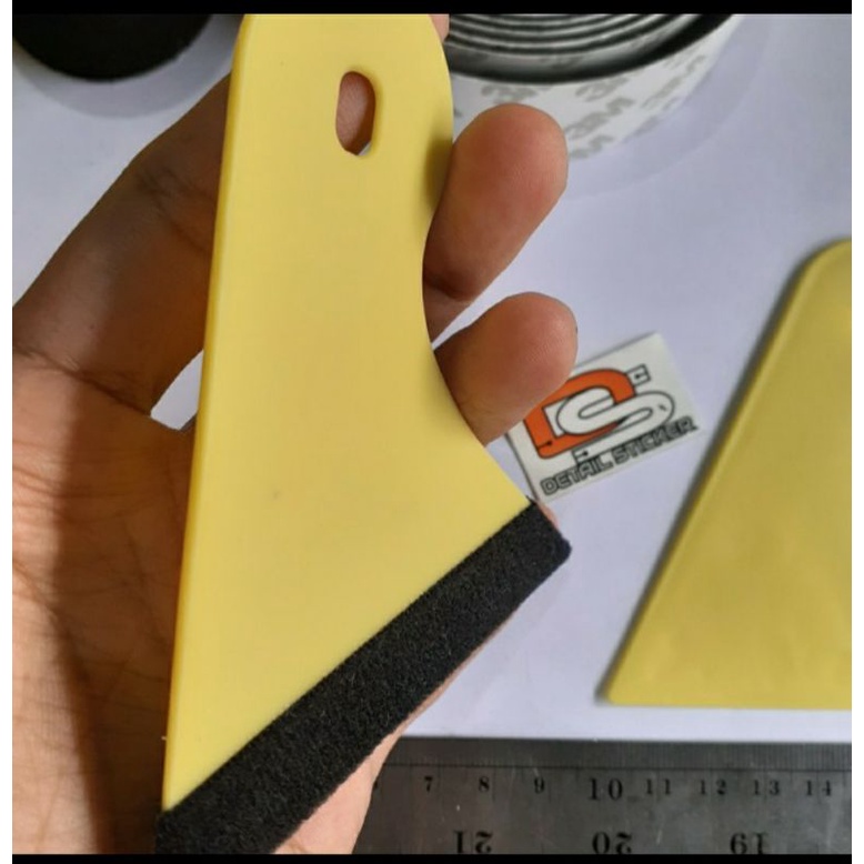 

[RP] Rakel Scrapper Kape alat pasang sticker stiker skotlet murah