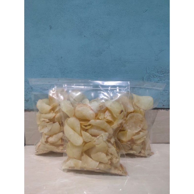 

Keripik Singkong Asin Lezatt