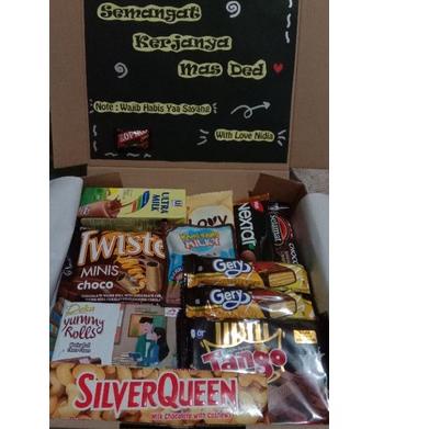 

Limited Sale, Hampers Snack Box Ulang Tahun / wisuda / anniversary/ PAKET COKLAT (。・ω・)