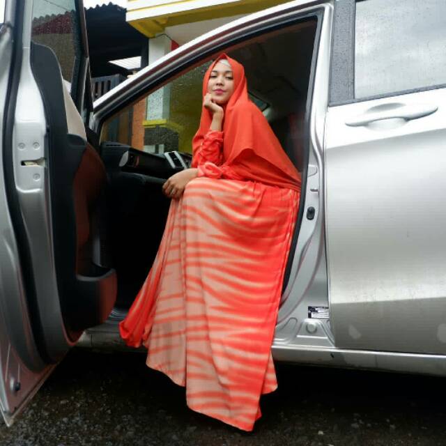 Dress muslim Valencia garis orange by Faaliza Syari