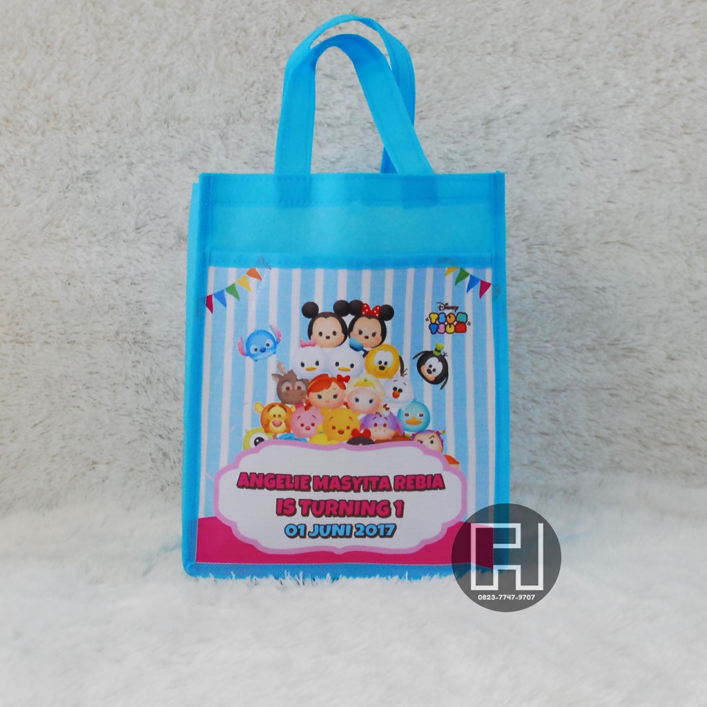 

Tas Kantong Ultah Anak Tsum Tsum / Tas Jinjing Souvenir Ultah /Tas Kantong Ulang Tahun Tsum Tsum