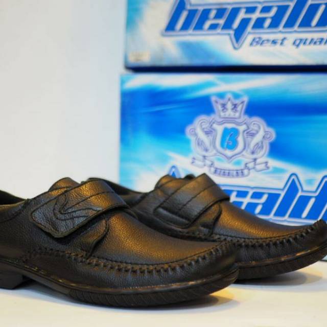 SEPATU LOAFERS PRIA KULIT BEGALDO AM514