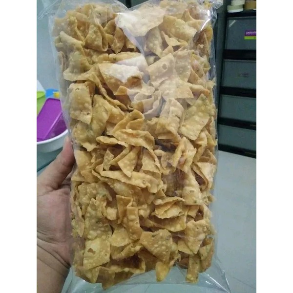 

Kripik Bawang Medan